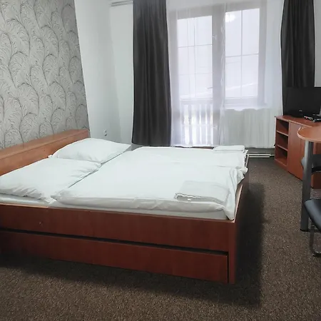 Horsky Eva Hotel Svaty Jur