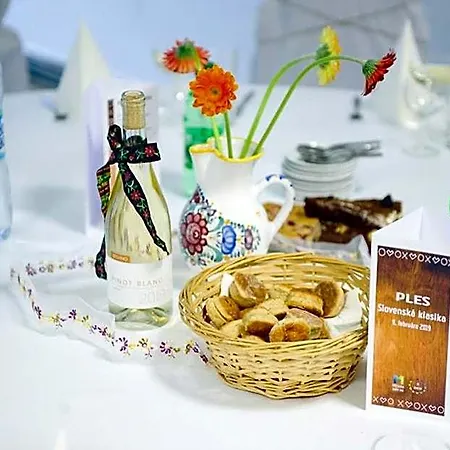 Hotel Horský Eva Svätý Jur